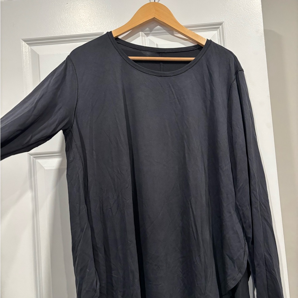 lululemon athletica Charcoal Long Sleeve Tee